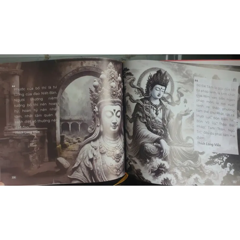 Sách Ngọc Lệ Bi Tâm Quán Thế Âm 934924