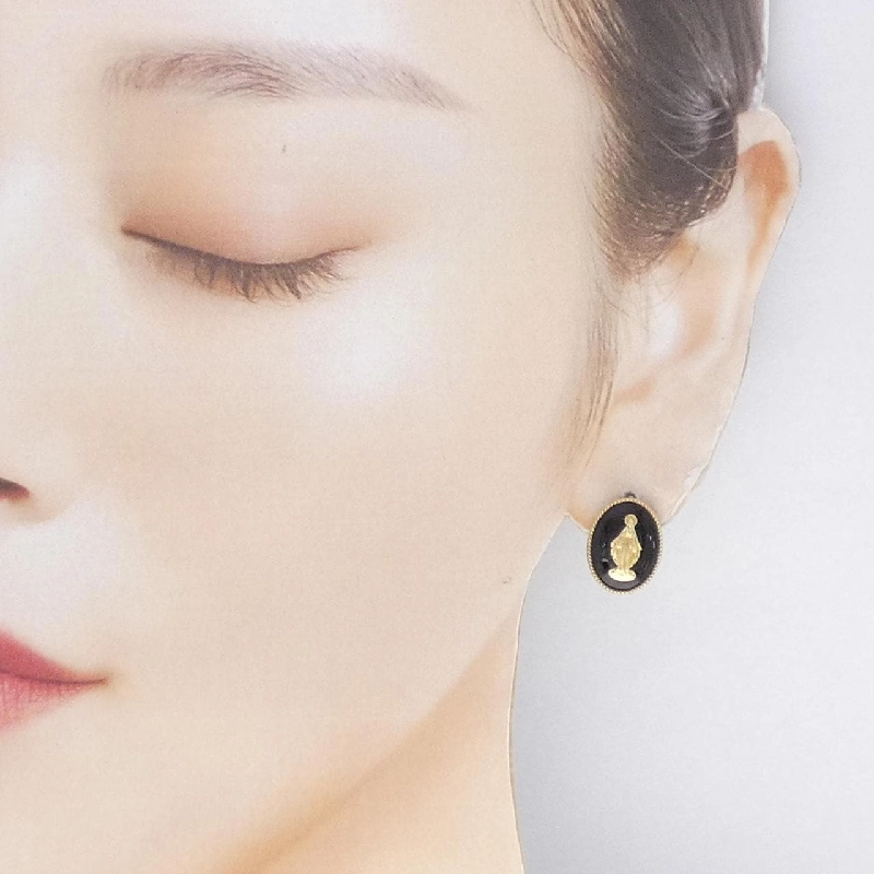 K18YG Onyx Bông tai - Hàng hiệu Chính hãng 862531