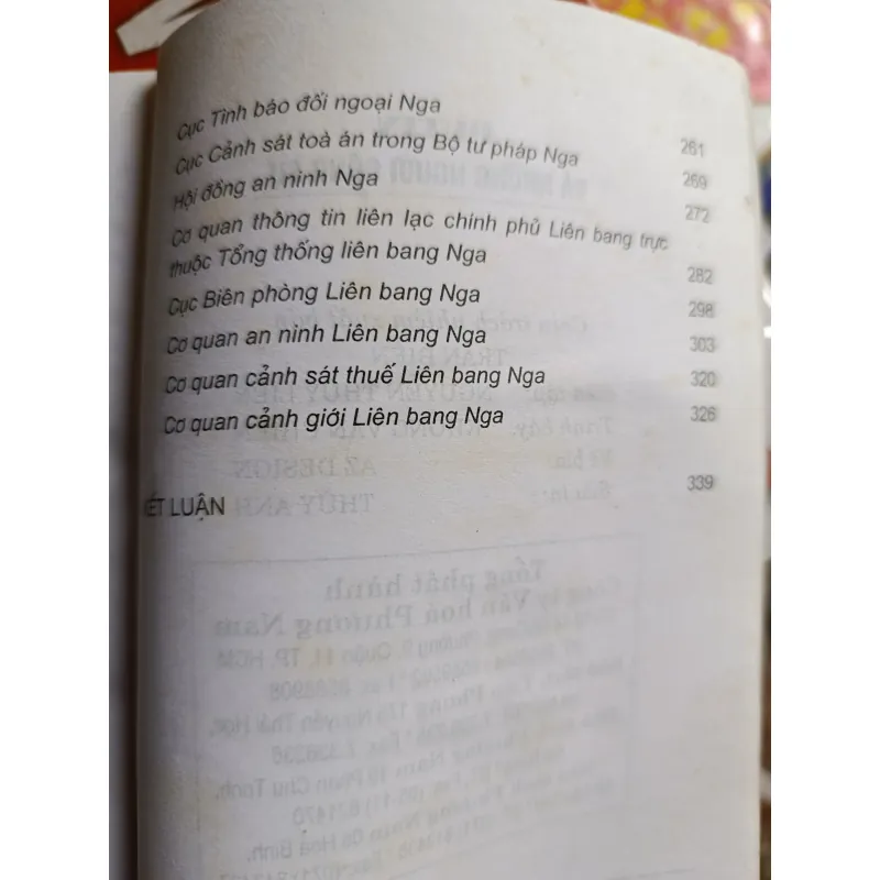 Putin và các cộng sự 1022790