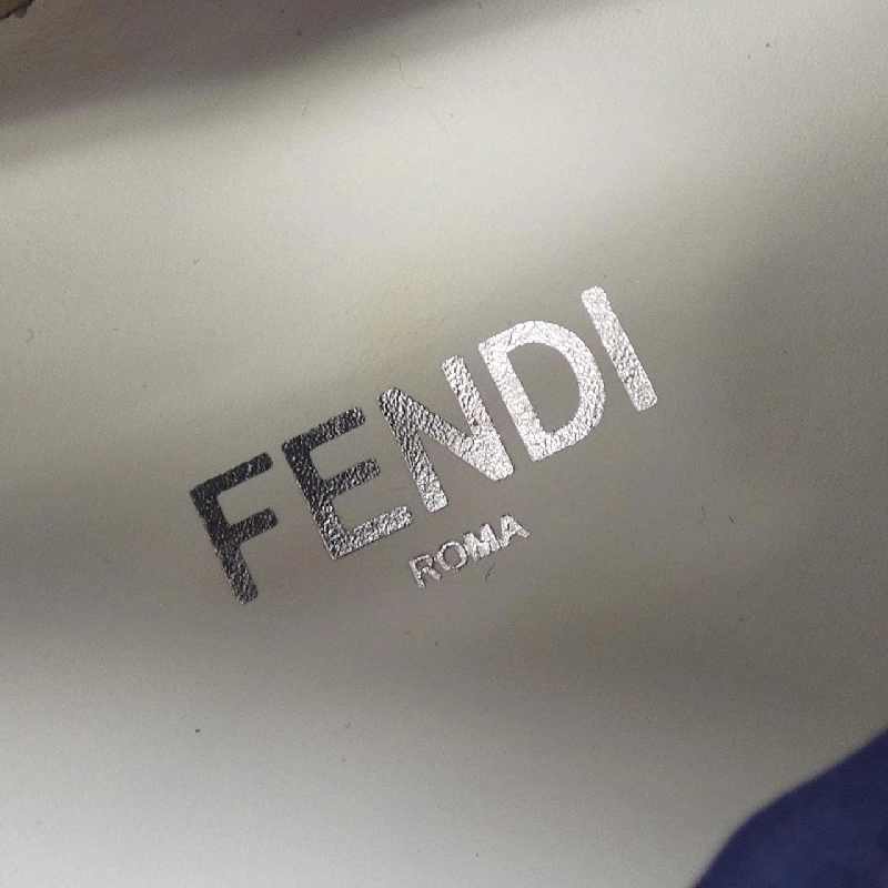 Giày sneaker FENDI 7E1021 - Hàng hiệu Authentic 907209