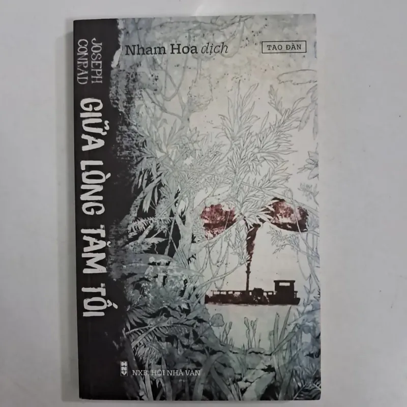 Giữa lòng tăm tối 1022072