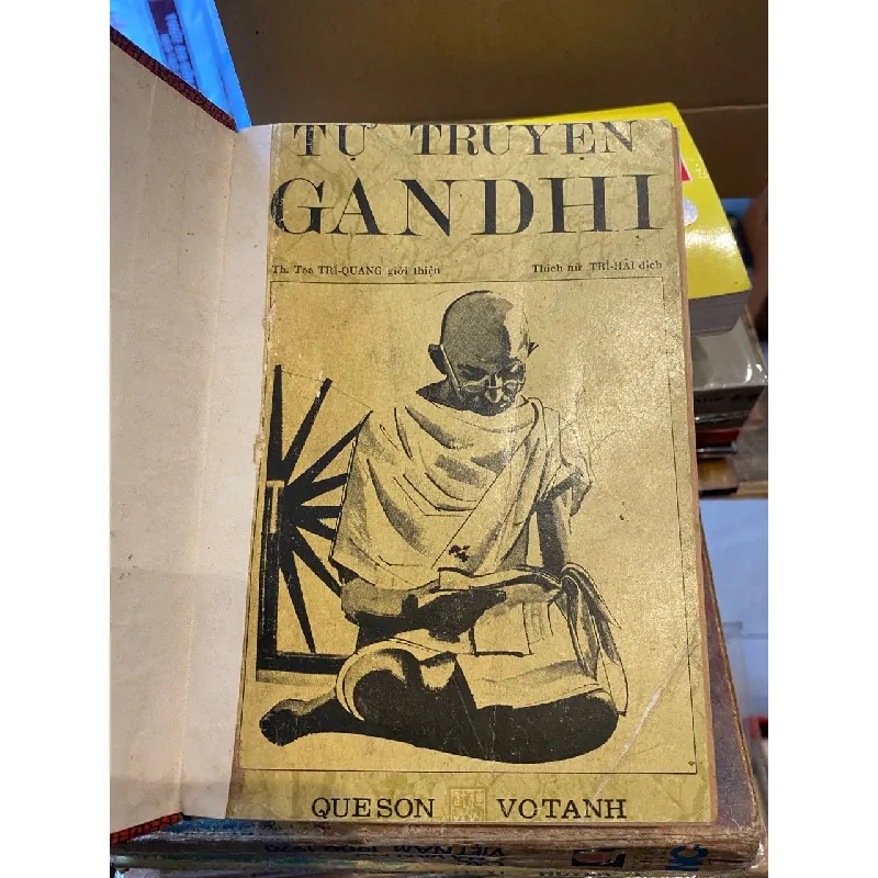 Tự truyện Gandhi - Thích Nữ Trí Hải dịch 121627