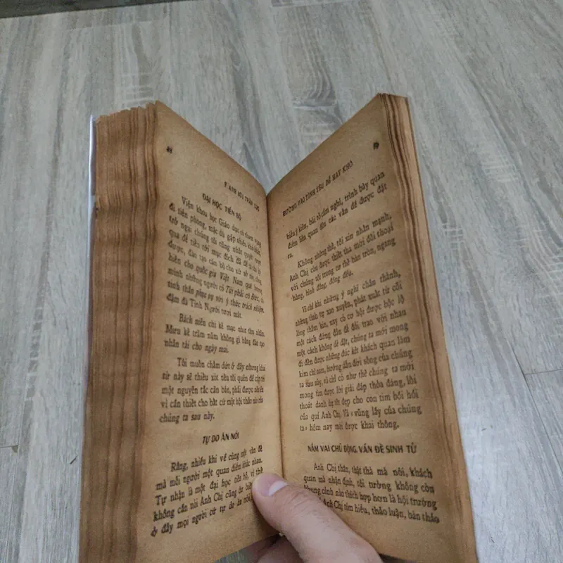 Đường Vào Tình Yêu Dễ Hay Khó - Ý Anh Bùi Trần Lục 694798