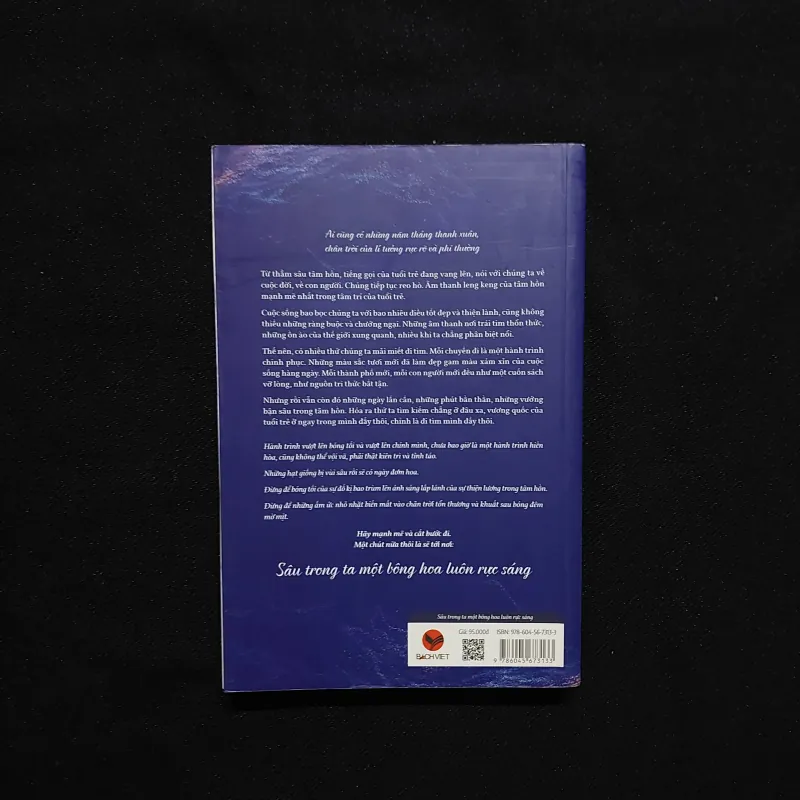 [Sách Cũ] Sâu Trong Ta Một Bông Hoa Luôn Rực Sáng 929069