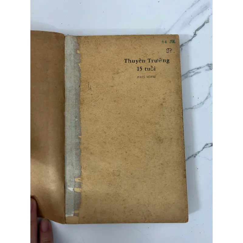 Thuyền trưởng 15 tuổi - Jules Verne 781215