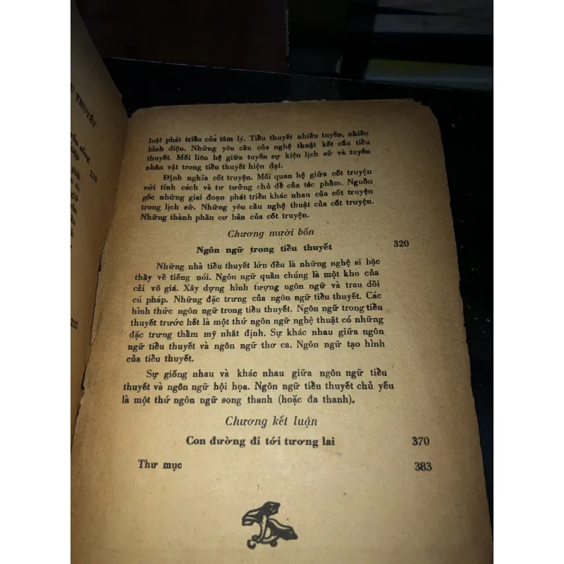 Tiểu thuyết Việt Nam hiện đại - Phan Cự Đệ 797408