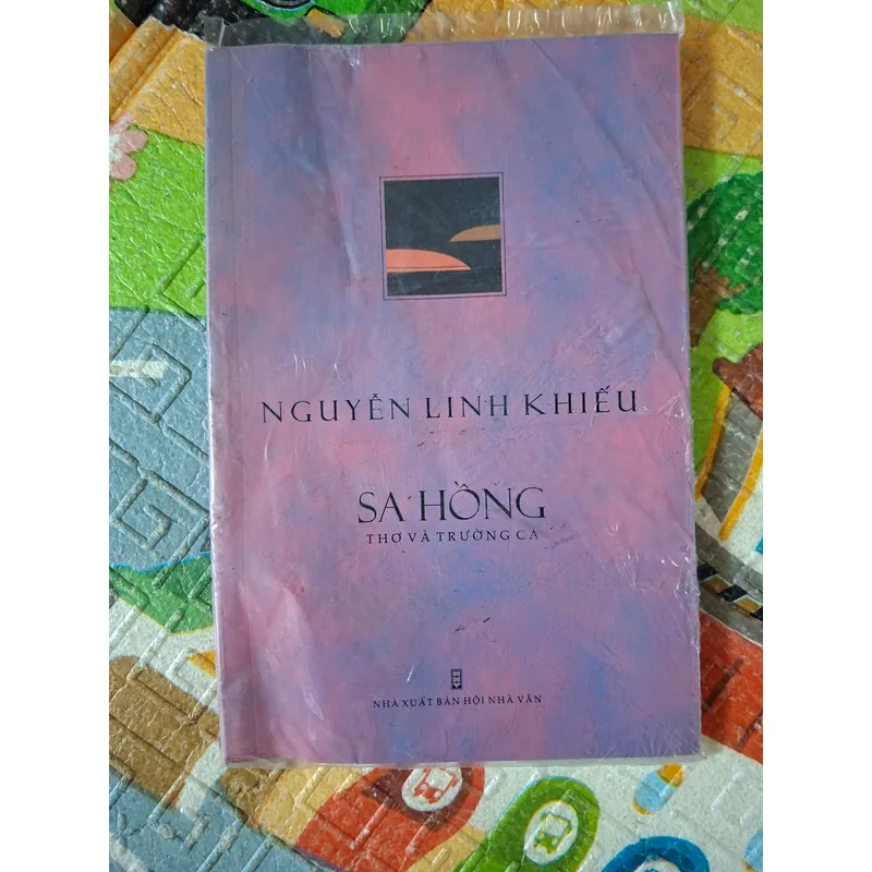 Sa Hồng (Thơ và Trường ca) 1066407