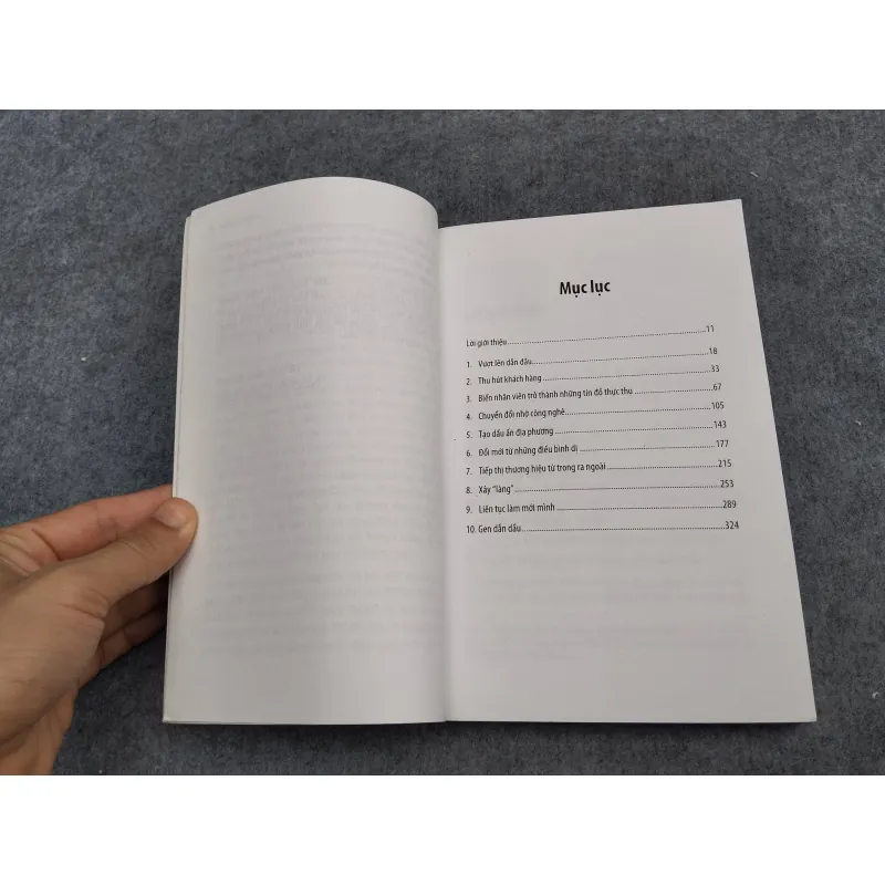 NHỮNG KẺ DẪN ĐẦU 957290