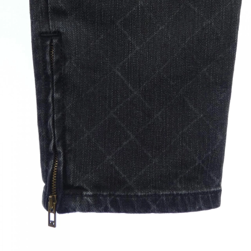 Jeans CHANEL P56067V42237 646646