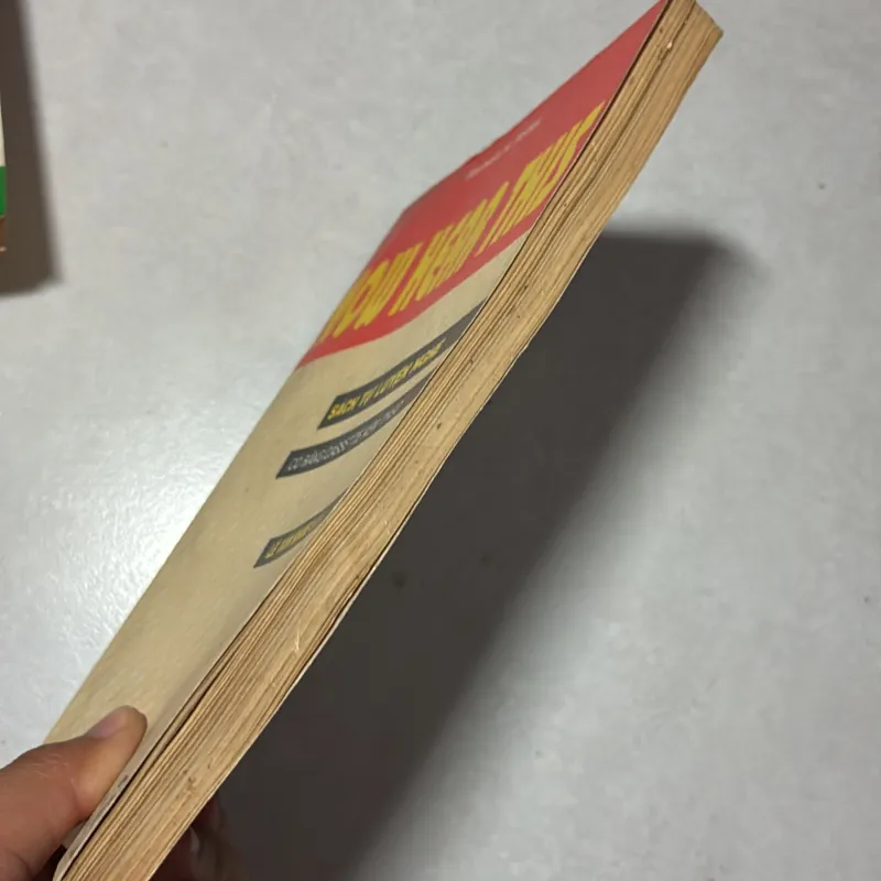 Sách tự luyện nghe Tiếng Anh - Lê Văn Khuê (2 cuốn) 681259