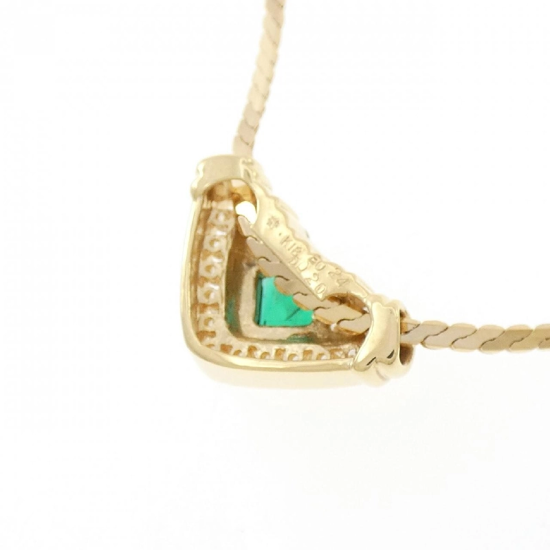 Kuresanbeiru Ngọc lục bảo tổng hợp Dây chuyền 0.24CT - Hàng hiệu Chính hãng 840550