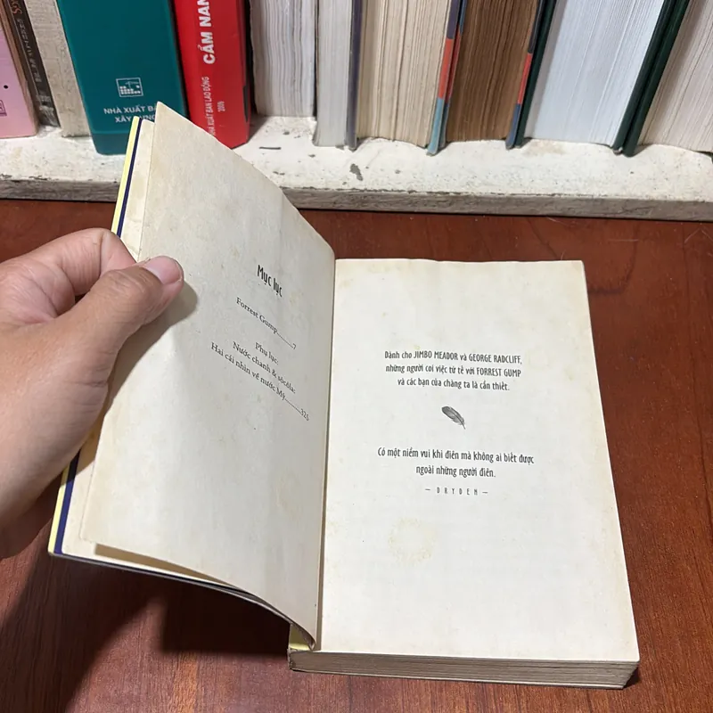 II Văn Học: Forrest Gump (Tiểu Thuyết) - WINSTON GROOM - 2013 734485