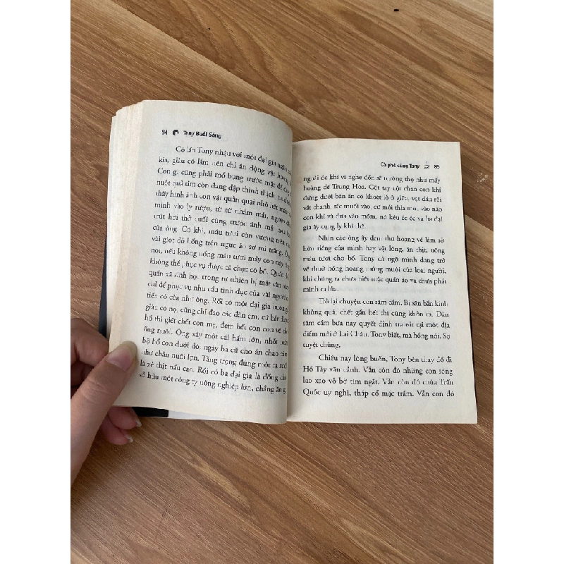 Cà phê sáng cùng Tony 538373