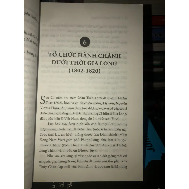 Biên Hoà sử lược toàn biên - Quyển thứ l: Trấn biên cổ kính - Lương Văn Lựu 760064