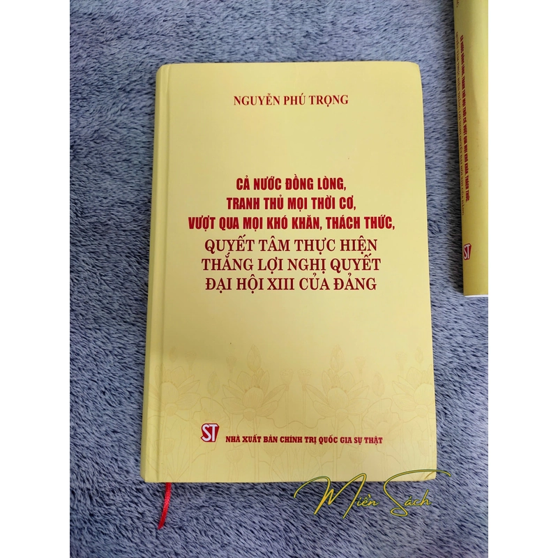 Sách TBT Nguyễn Phú Trọng 358038