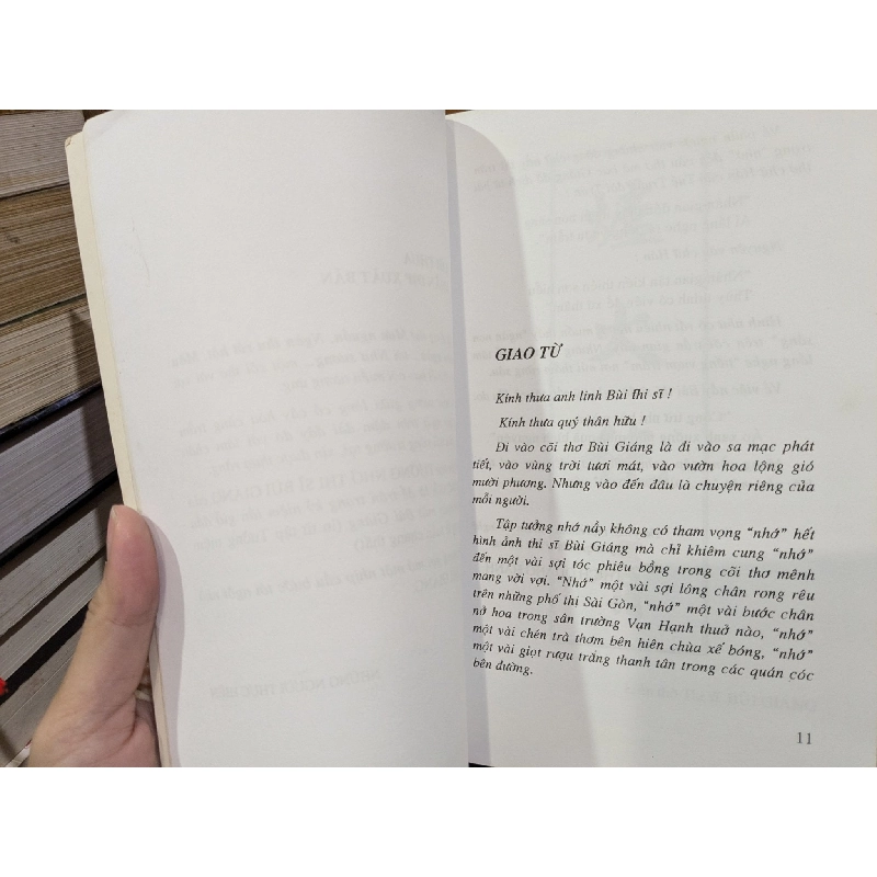 Tưởng nhớ thi sĩ Bùi Giáng - Nhiều tác giả 788123