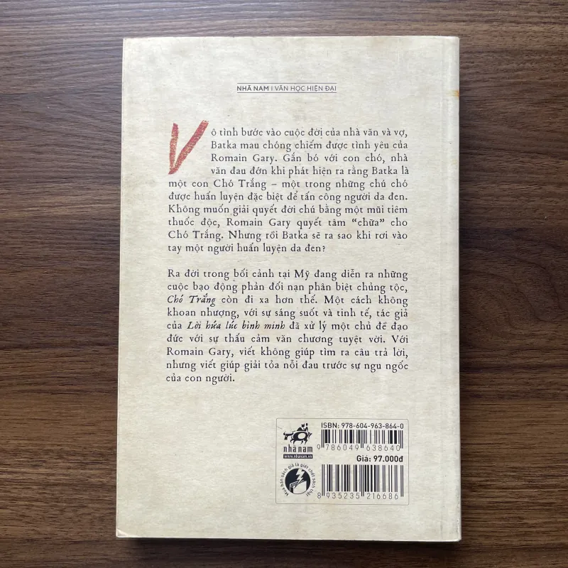 Chó trắng - Romain Gary 972004