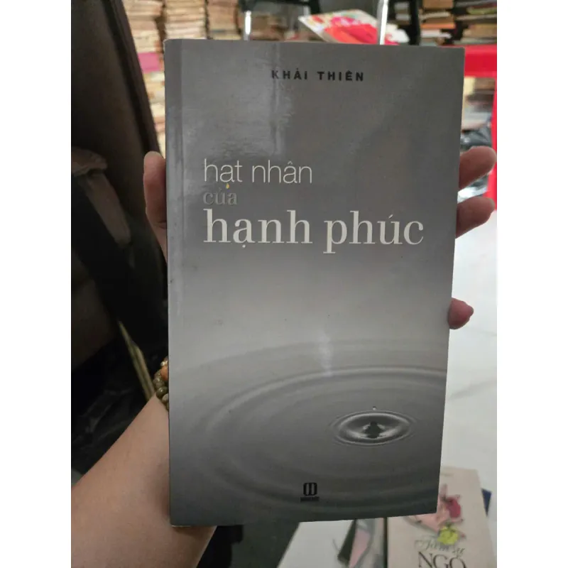 HẠT NHÂN CỦA HẠNH PHÚC 1023554