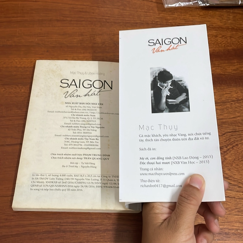 II Tản Văn: Sài Gòn Vẫn Hát - Mạc Thuỵ & Ubee Hoàng - 2016 501341