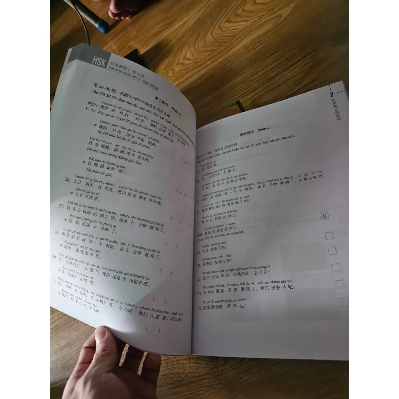 Giáo trình chuẩn HSK 2 - sách bài tập tặng kèm Giáo trình chuẩn HSK 2
30k 762821