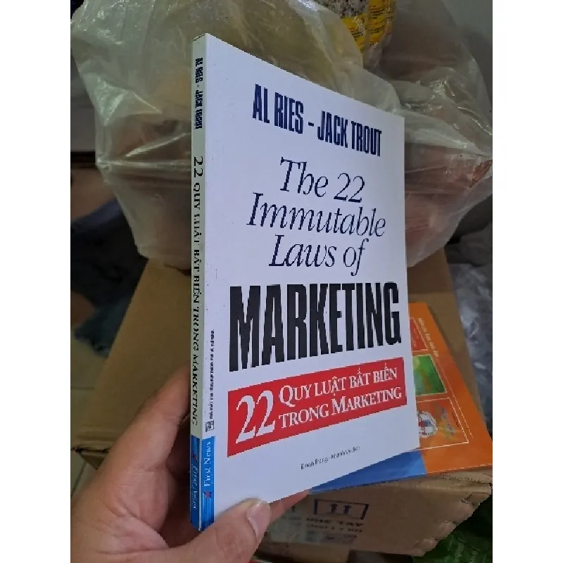 [Sách Cũ SCGR] 22 quy luật bất biến trong marketing mới 90% HCM2507 686968