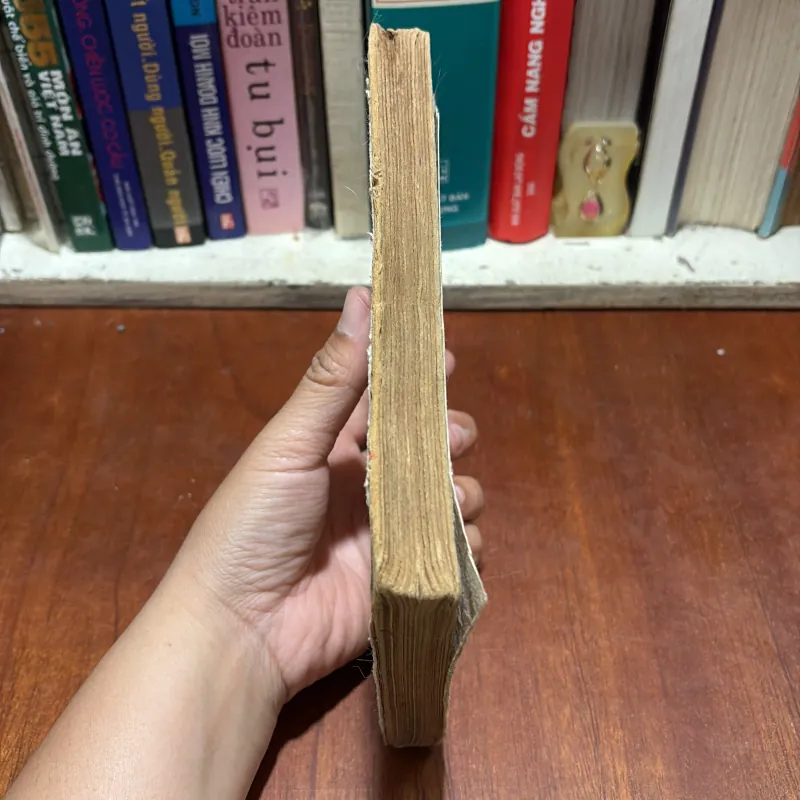 [Sách Thiếu Trang] - II Sách Xưa: Thơ _ Tố Hữu - 1976 796269