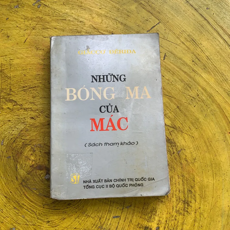  NHỮNG BÓNG MA CỦA MARX- giắccow đêriđa 739572