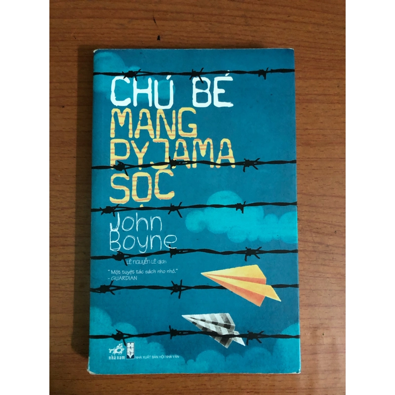 Chú Bé Mang Pyjama Sọc 529765