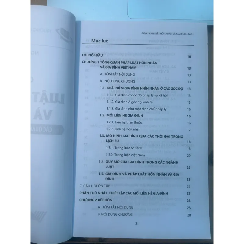 Sách Giáo trình Luật Hôn Nhân Và Gia Đình - Nguyễn Ngọc Điện mới 90% 756950