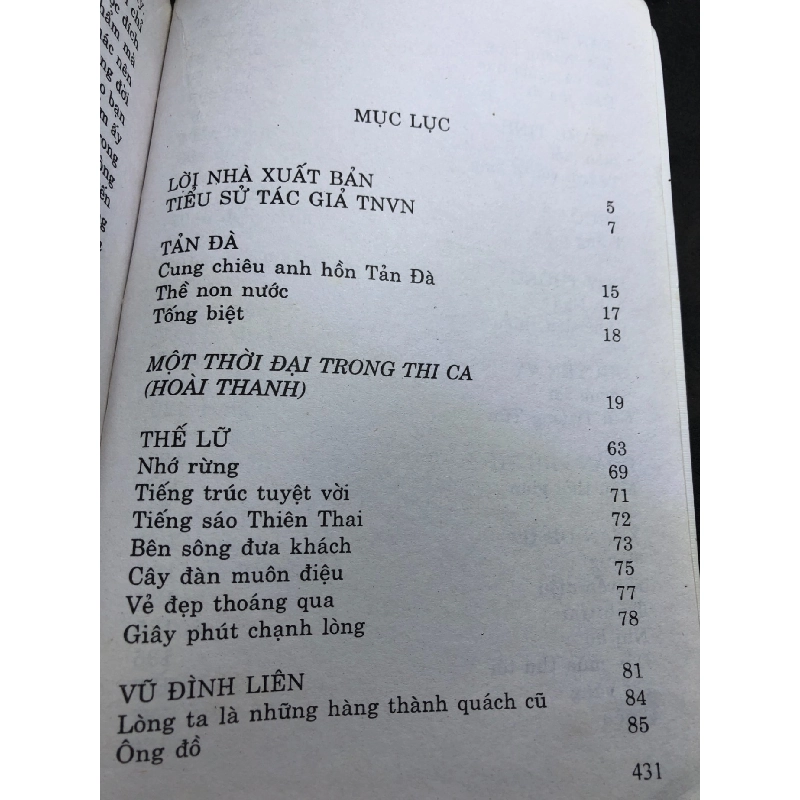 Thi nhân Việt Nam mới 70% ố bẩn có dấu mộc và viết nhẹ trang đầu 2006 Hoài Thanh - Hoài Chân HPB0906 SÁCH VĂN HỌC 914721