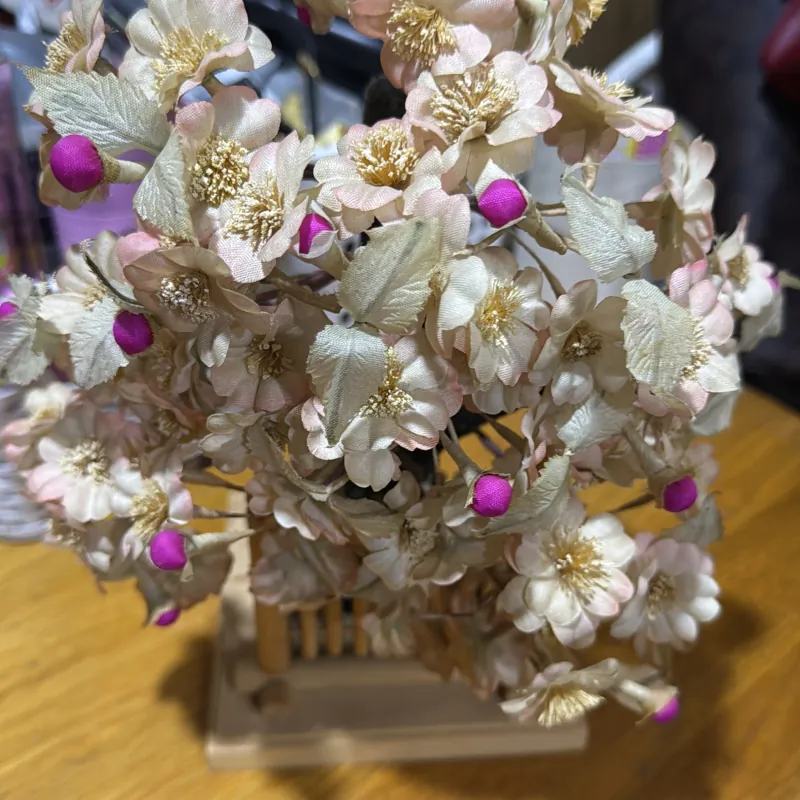 Hoa trang trí để bàn, kệ phòng khách Nhạt nội địa 755165