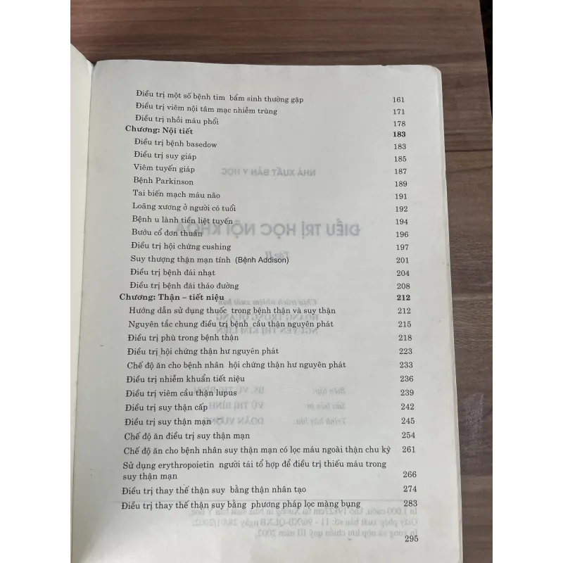 Triệu chứng học nội khoa-  sách y khổ lớn, 470 trang  791592