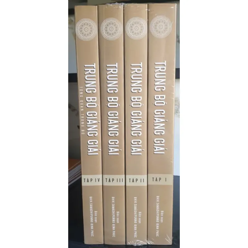 Trung Bộ Giảng Giải - mới 100% 778341