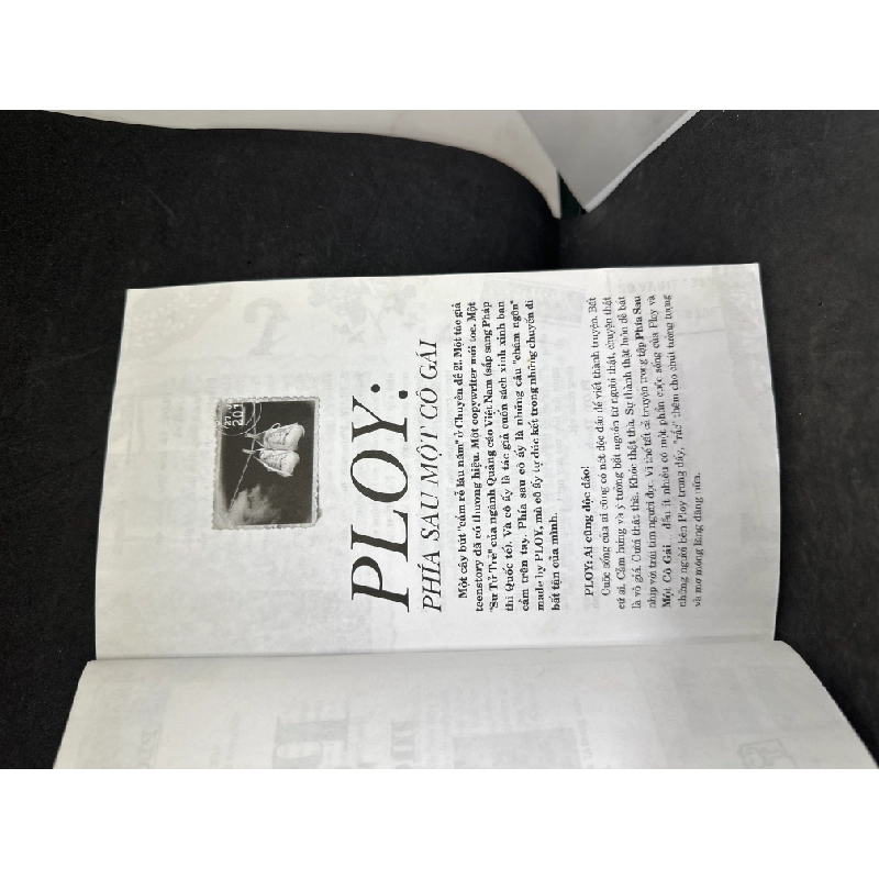 [Phiên Chợ Sách Cũ] Phía Sau Một Cô Gái - Hoa Học Trò, 2010 - Ploy H1604-SBM-2 1027892
