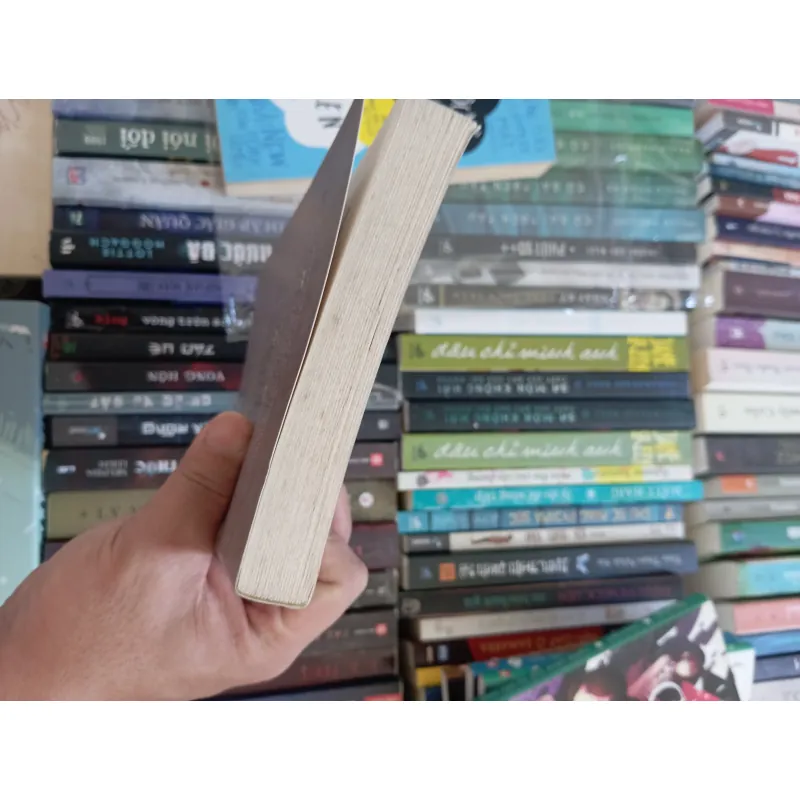 Quảng cáo thoái vị và PR lên ngôi 977650