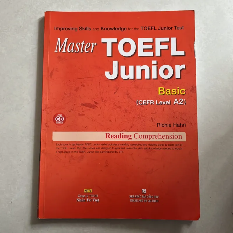 Master TOEFL Junior Basic: Reading Comprehension (Có CD) 790107