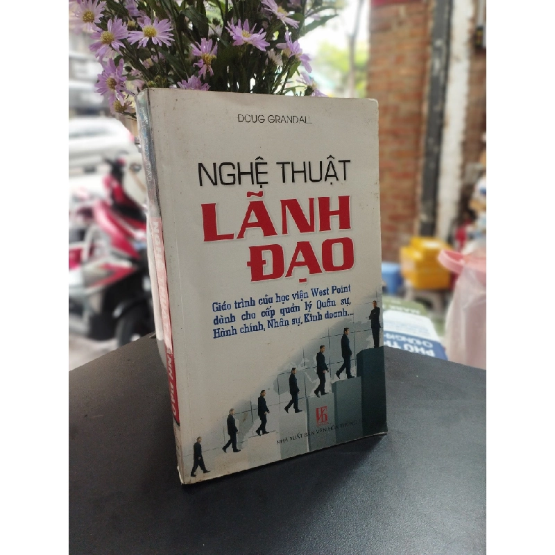 Nghệ thuật lãnh đạo - Doug Grandall 352396