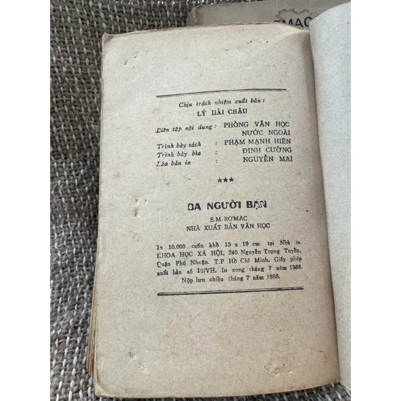 Ba người bạn- Erich Maria Remarque-  2 tập  1025149