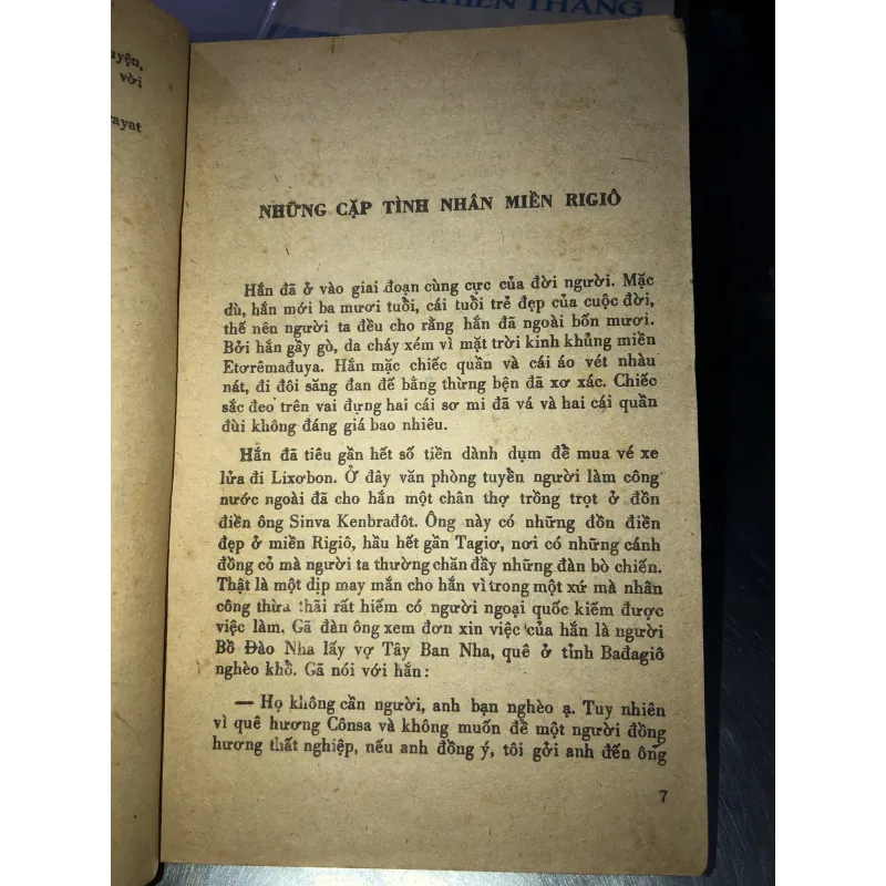 Những kẻ si tình - Charles Exbrayat 797791