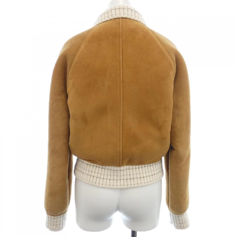 Áo khoác lông cừu CHANEL P75550C67215 628408