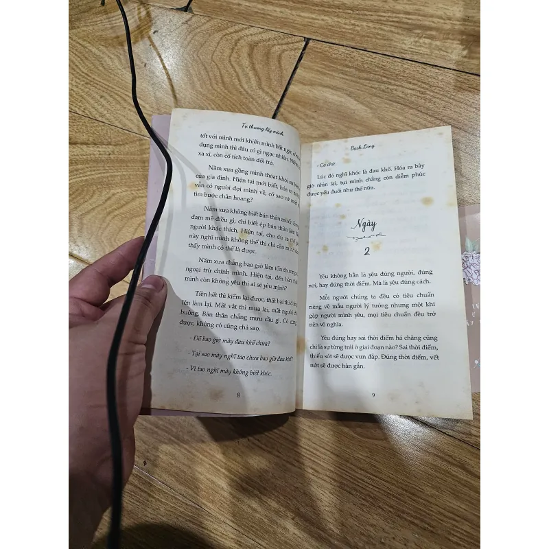 Tự thương lấy mình
30k (bìa 89k) 1019029