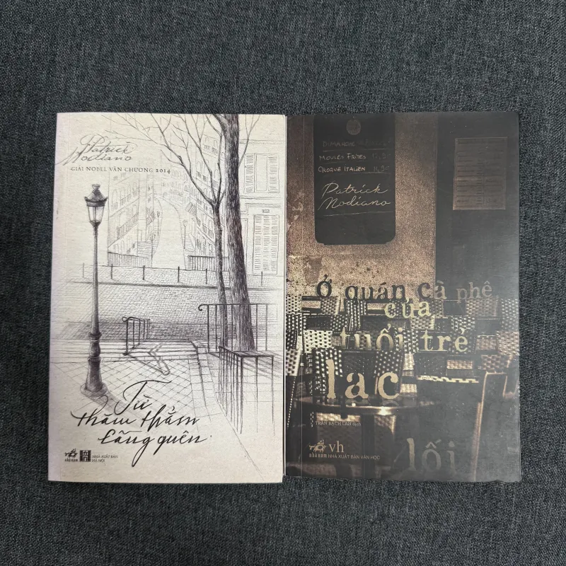 Từ thăm thẳm lãng quên, Ở quán cà phê của tuổi trẻ lạc lối - Patrick Modiano 755423