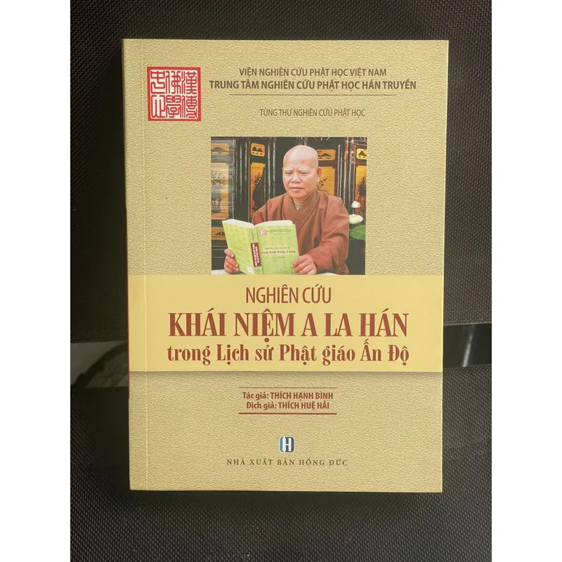 Nghiên cứu khái niệm a la hán  641484