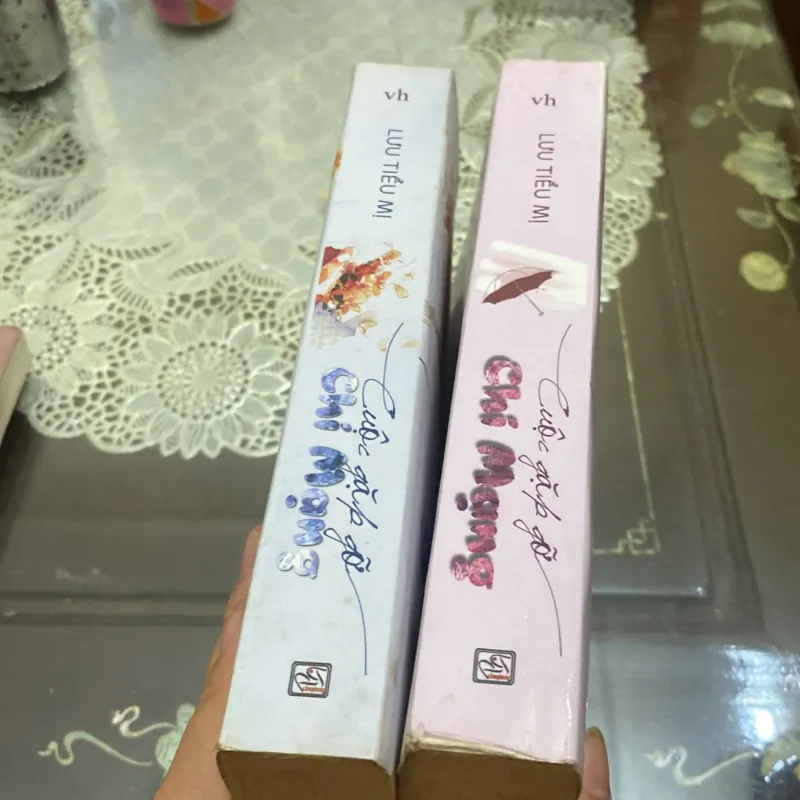 Combo 2 quyển - Cuộc Gặp Gỡ Chí Mạng -  Lưu Tiểu Mị#HATRA 971113
