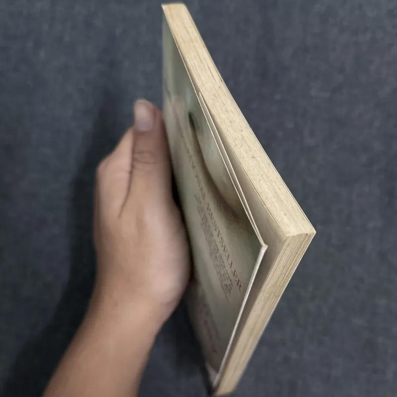 Sững sờ và run rẩy 761017