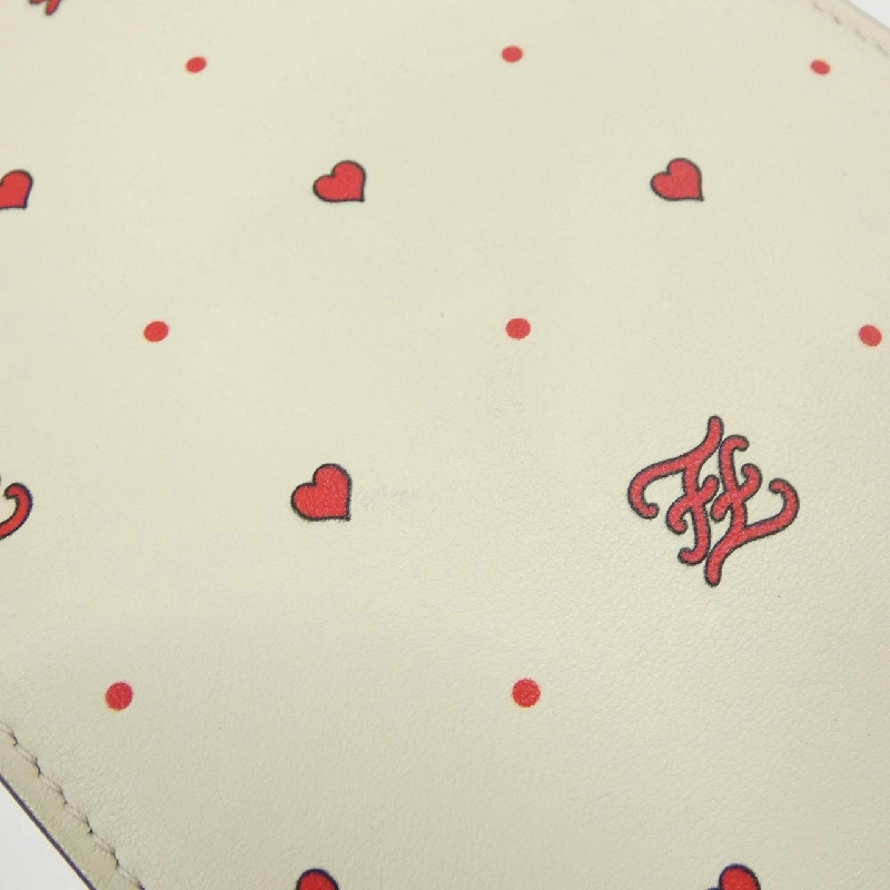 Fendi Peekaboo 8M0442 AHO3 Ốp điện thoại 627233