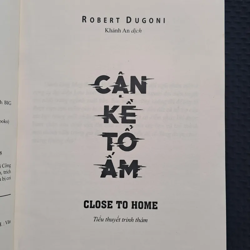 Cận kề tổ ấm - Robert Dugoni 576381