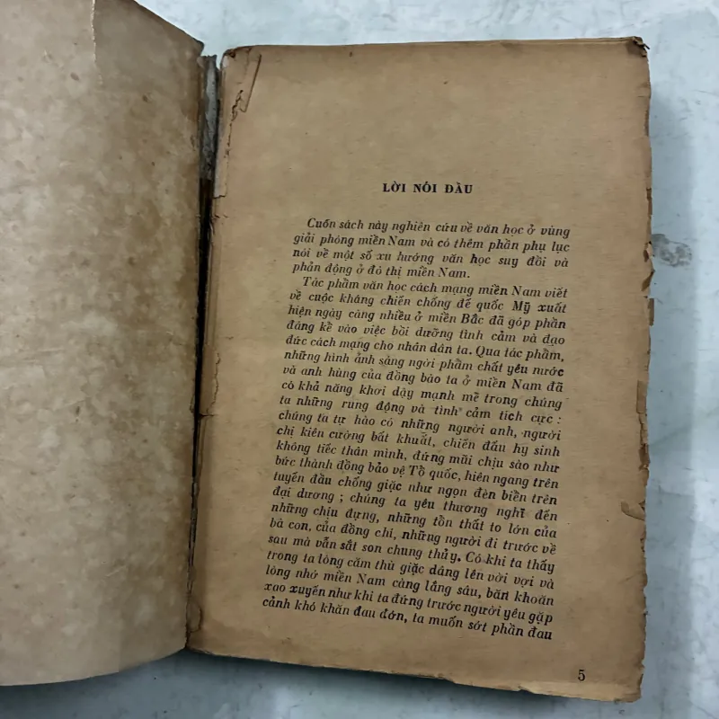 Văn học giải phóng miền Nam 1024698
