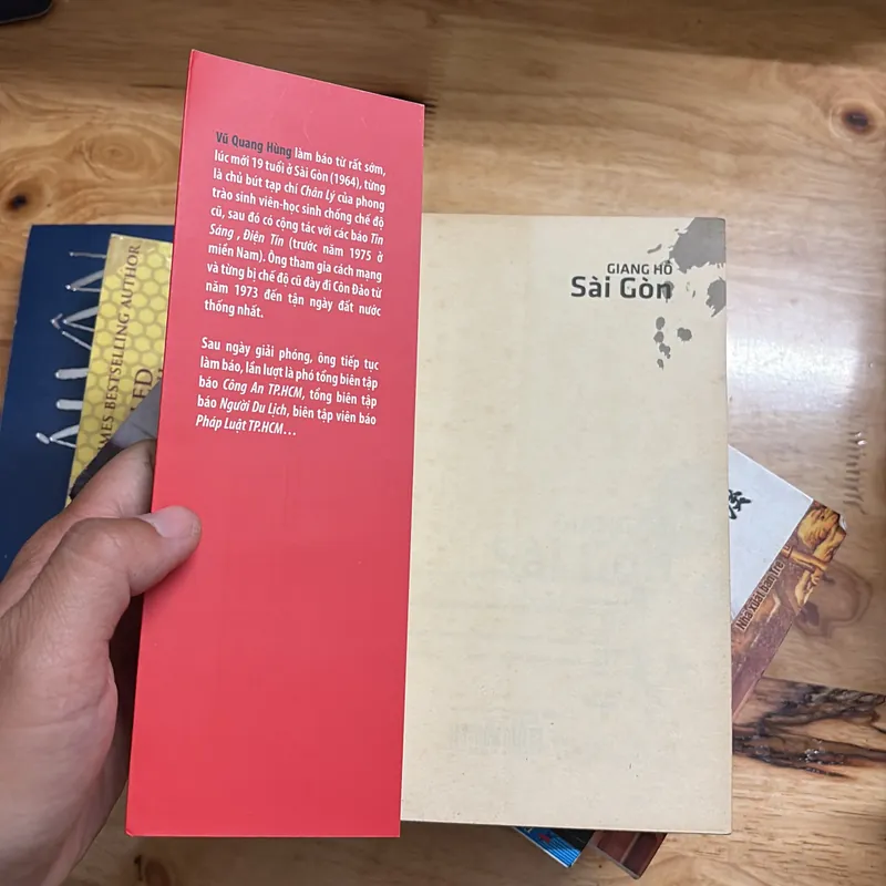 II Tựa Sách: Giang Hồ Sài Gòn - Vũ Quang Hùng - 2012 700992