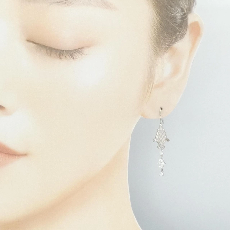 K18WG Bông tai kim cương 0.478CT - Hàng hiệu Chính hãng 867743